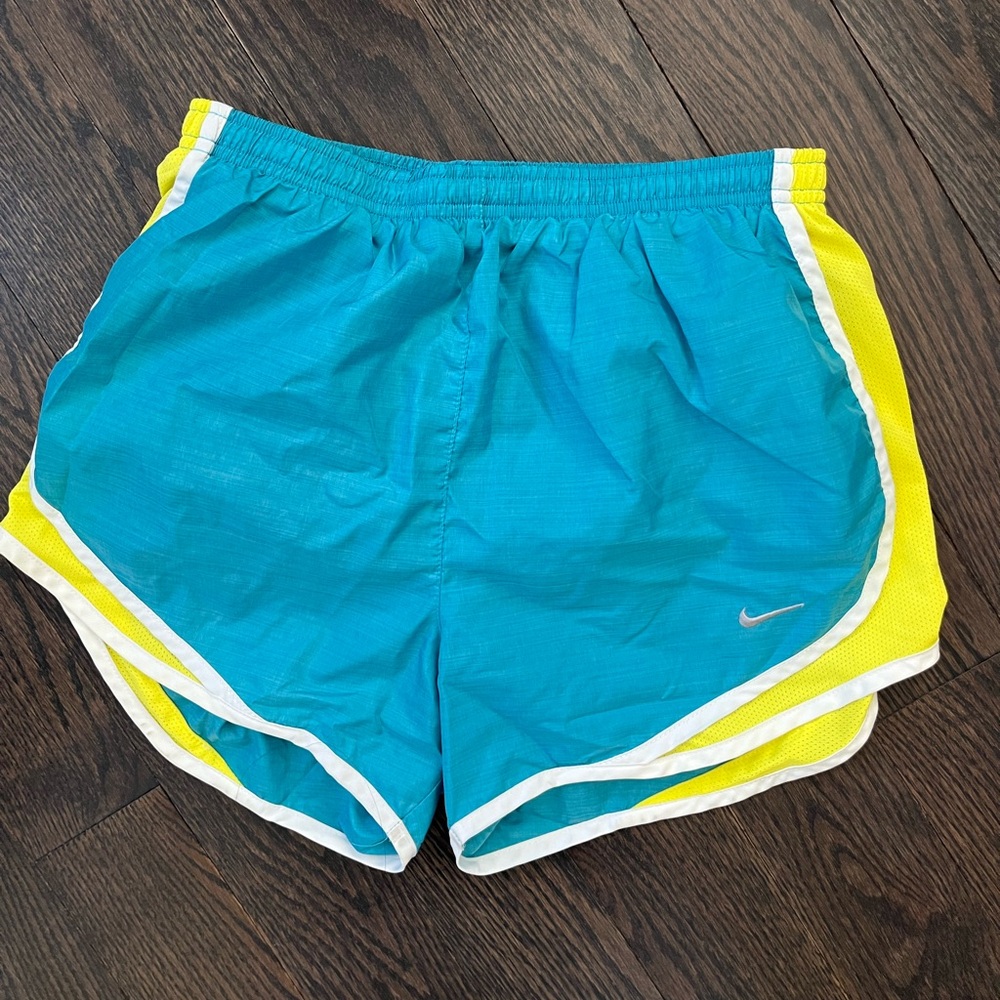 Nike drifit shorts